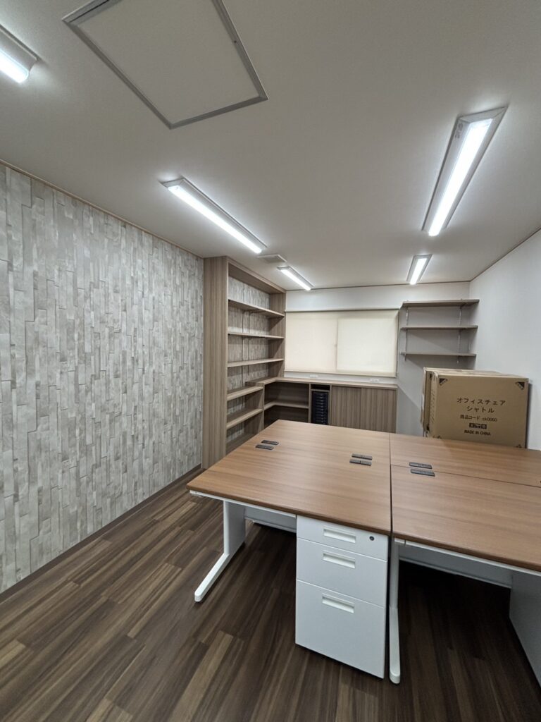 岸和田市でおしゃれなオフィス
