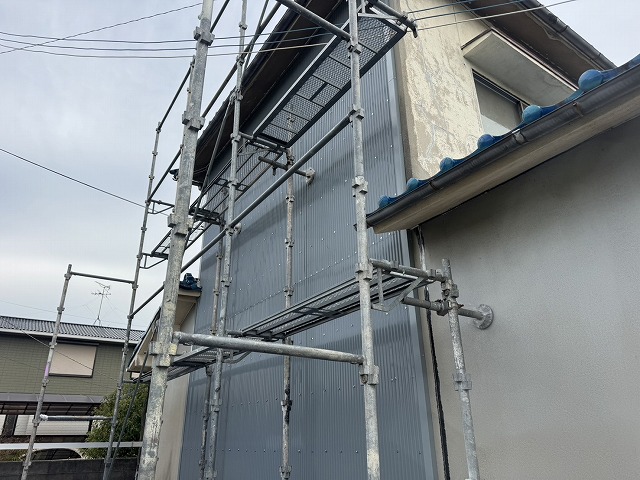 貝塚市で外壁補修工事の完成