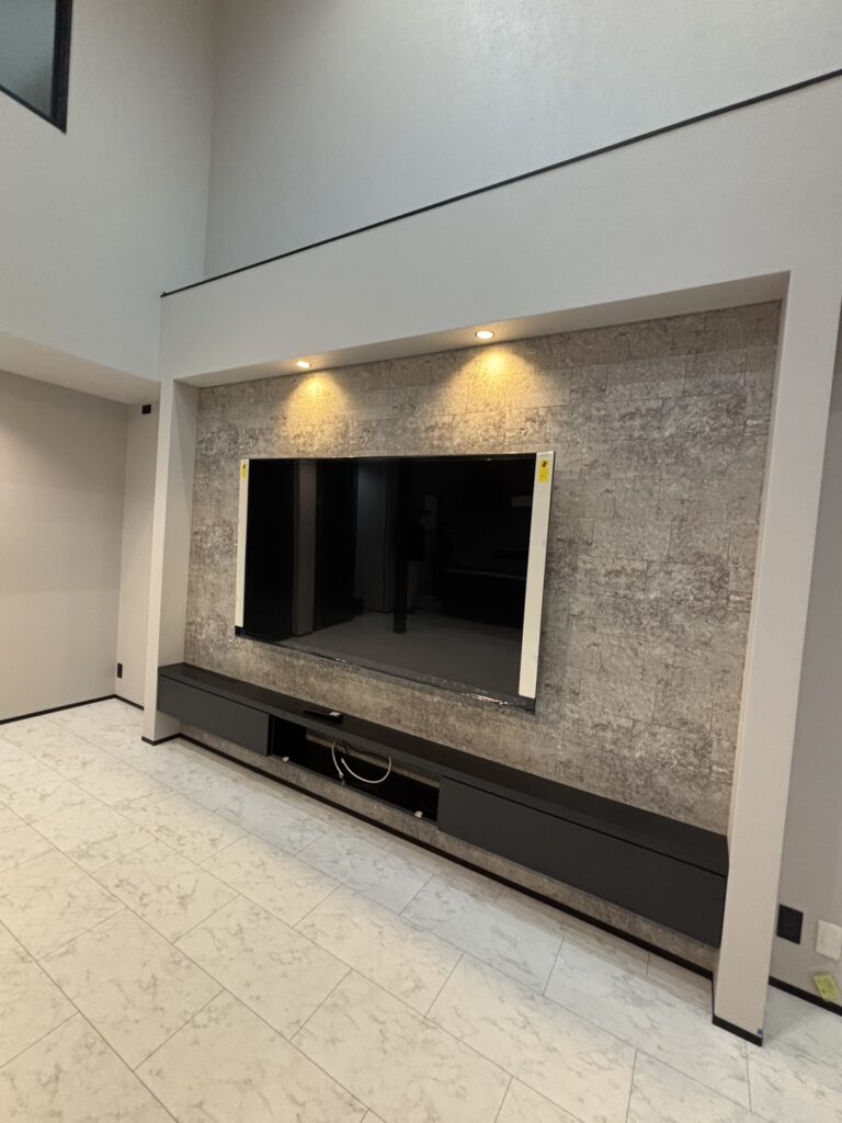 泉佐野市壁掛けテレビ