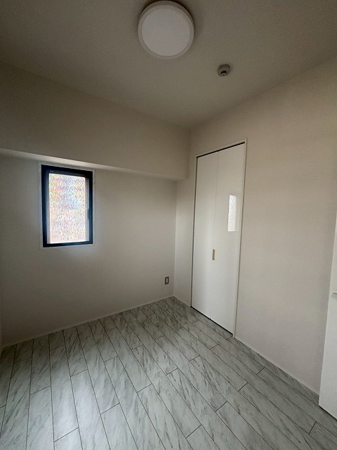 和泉市で行ったリフォーム、洋室